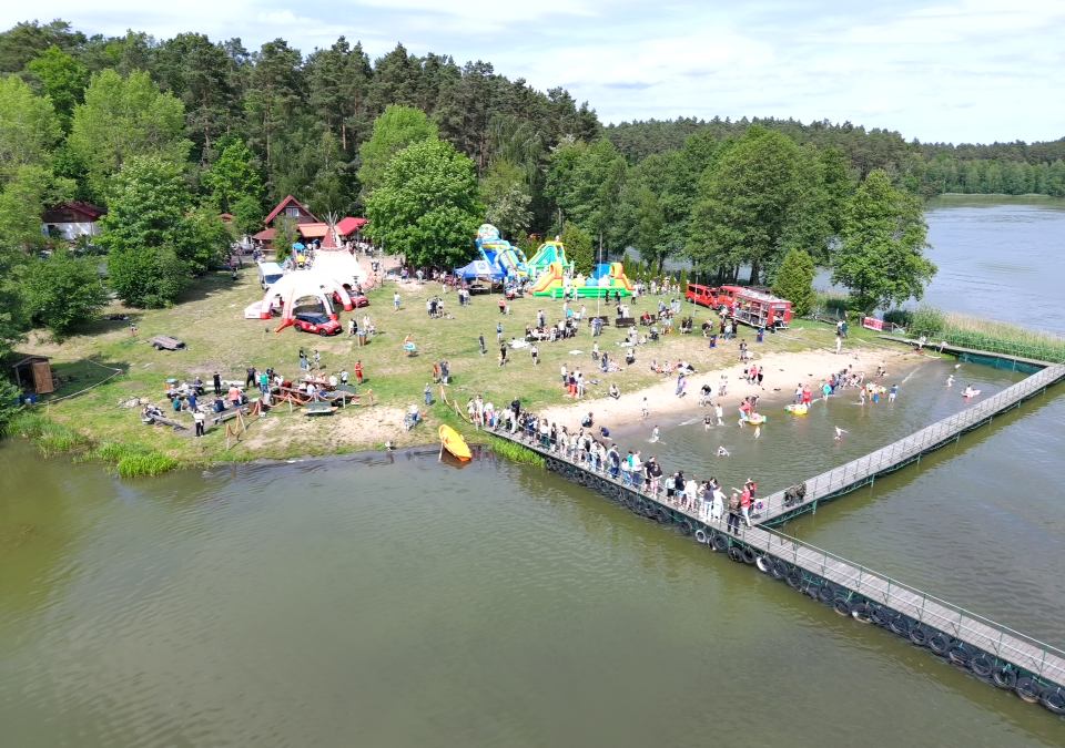 Jeziora i plaże w okolicy